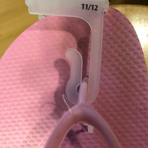 Pink Old Navy Flip Flops